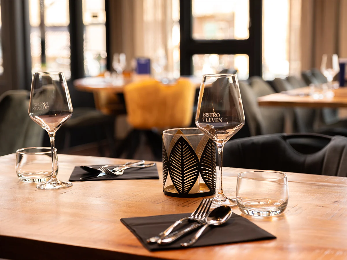 Gedekte tafel in het restaurant van Bistro 't Leven